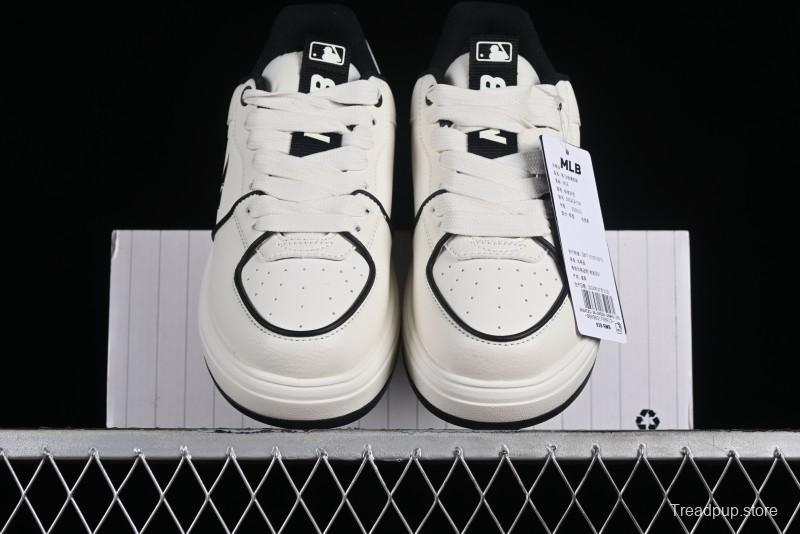 New York Yankees Chunky Liner Basic Thick Sole Platform Sneakers with 6cm Height Increase - 3ASXCA12N50WHS