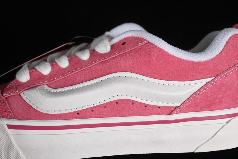 Vans Classics Knu Skool Retro Sneakers with Thick Tongue and Puffy Design - VN0009QCBJ1
