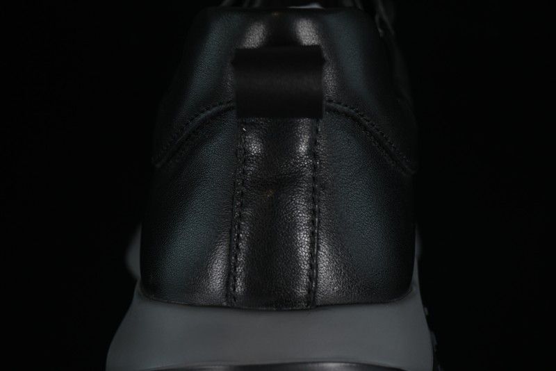 Ecco Pure Color Block Slip-Resistant耐磨耐磨运动鞋 41522801001