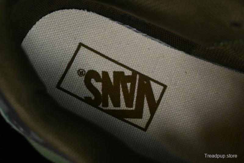 Vans Classics Knu Skool Camo Army Green Chunky Tongue Platform Sneakers - VN0007QC0WD