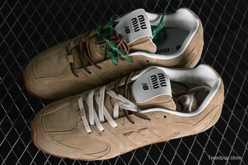 Miu Miu x New Balance 530 Low-Top Retro Running Sneakers with Deconstructed Design - 38165