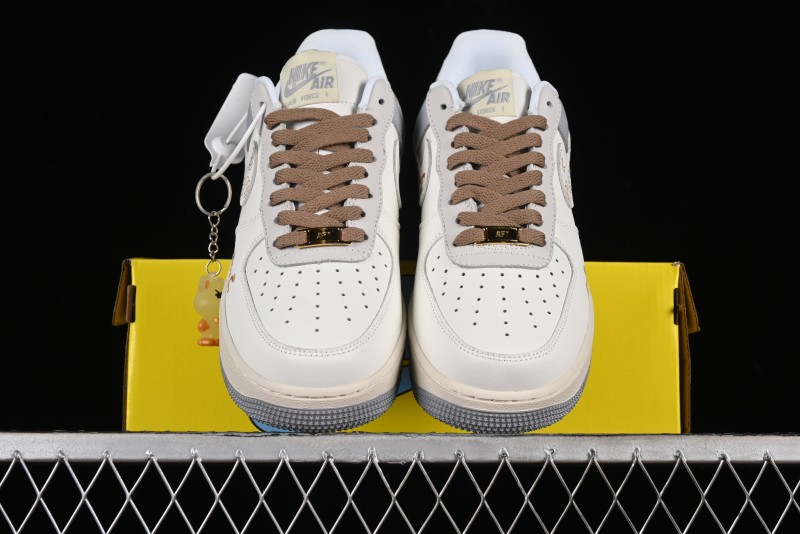 Nike Air Force 1 '07 Low x Kaws Casual Sneakers with Full-Length Air Cushion - CW2288-207