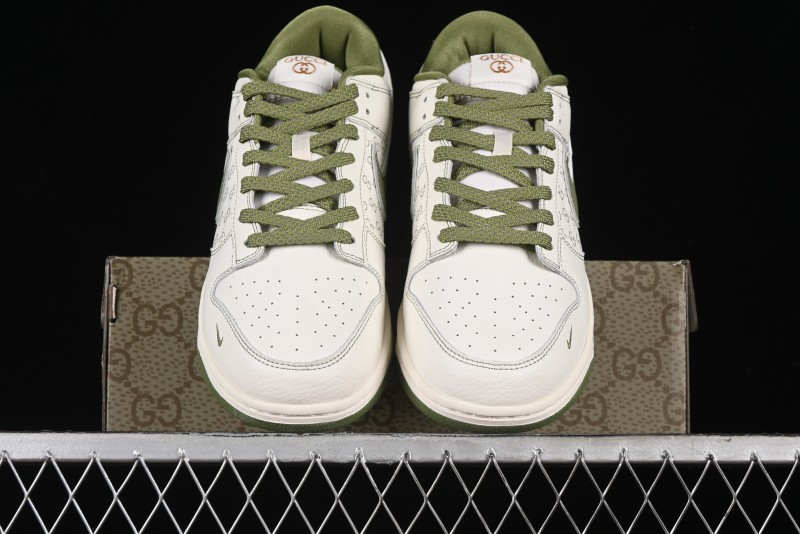 Nike SB Dunk Low Gucci Collaboration - Subtle Pattern Beige Green Swoosh Anniversary Custom Low-Top Casual Sneakers - KK1888-006