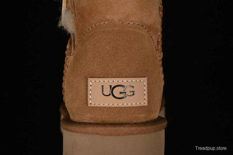 UGG Mini Bailey Button II Classic Short Boots with Wooden Button - 1016422