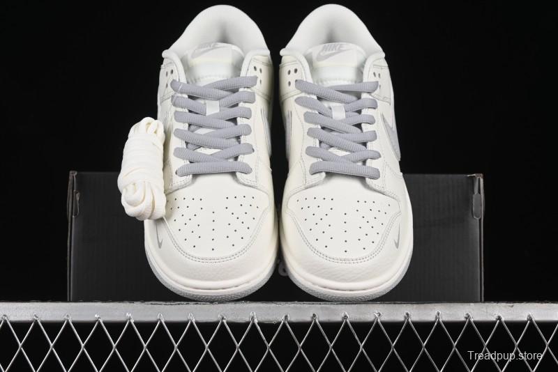 Nike SB Dunk Low Supreme x THE NORTH FACE Skate Shoes - BM0234-502