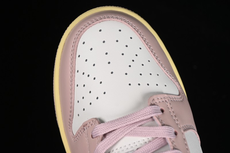 Nike Dunk Low SB Skateboarding Shoes in Macaron Colorway - DD1503-601
