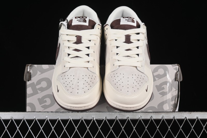 Nike SB Dunk Low The North Face Collaboration Anniversary Edition Premium Custom Low-Top Casual Skate Shoes - DQ1098-515