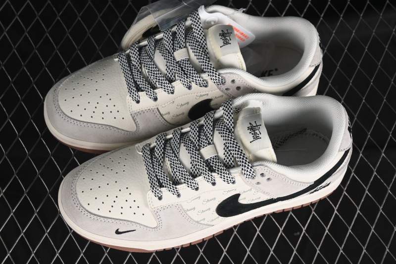 Nike SB Dunk Low Stussy Collaboration - Grey Black Checkerboard Gum Sole Anniversary Custom Low-Top Casual Skate Shoes - CF3688-031