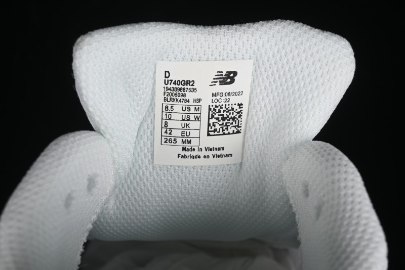 New Balance 740 Series Retro Dad Style Casual Running Shoes - U740GR2