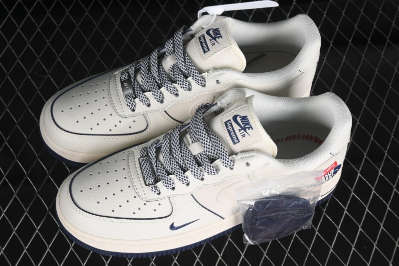 Nike Air Force 1 '07 Low Supreme The North Face Collaboration - Off White Light Blue Casual Sneakers - XZ1996-130