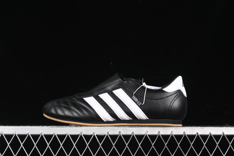 Adidas Originals Taekwondo JQ4775 Low-Top Training Shoes for Comfortable Non-Slip Workouts