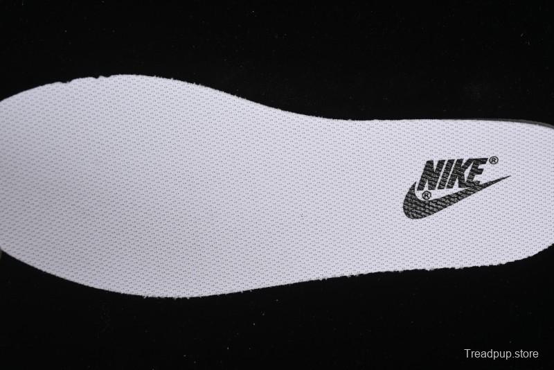 Nike Dunk Low Retro SB Casual Sneakers with Misty Sakura Design - CW1590-100