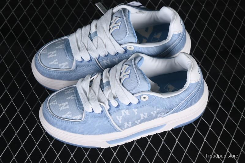 New York Yankees Chunky Liner Mid Denim Monogram Platform Sandals - 3ASXD065N50BLS