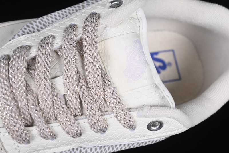 Vans Classics Knu Skool Vr3 Snake Year Limited Edition Chunky Sneakers - VN0009QCSNK