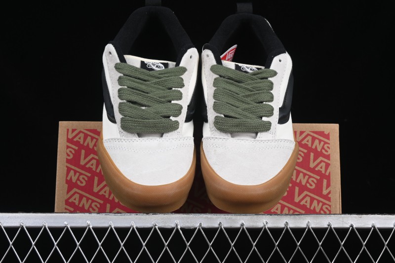 Vans Knu Skool Low-Top Retro Casual Vulcanized Sneakers - VN000CP50VM