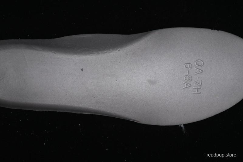 New Balance Fresh Foam X More V3TDS Low-Top Running Shoes with Durable Slip-Resistant Outsole - WTMORAG3