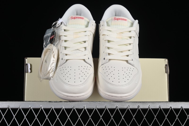Nike SB Dunk Low Supreme Collaboration - Double Swoosh Anniversary Custom Low-Top Casual Skate Shoes - BB8675-104