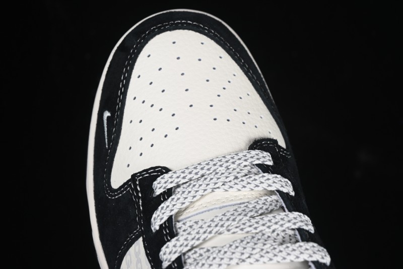 Nike SB Dunk Low The North Face Collaboration Anniversary Edition Custom Sneakers - DM6868-043