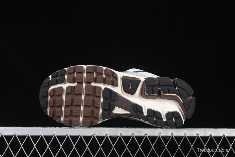 Nike Zoom Vomero 5 Retro Casual Running Shoes with Lightweight EVA Midsole - FJ2028-001