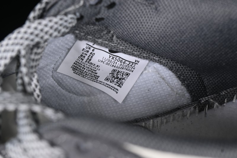 Nike SB Dunk Low Stussy Anniversary Edition Patchwork Grey Swoosh Customized Casual Skate Shoes - YX5066-221