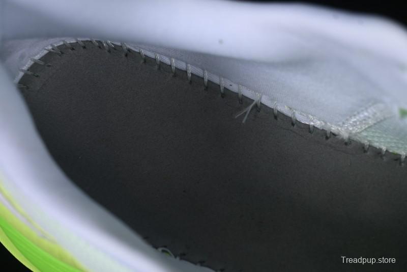 Nike Air Zoom Vomero 18 Moon Landing 18 Running Shoes with Built-in Zoom Air Cushion - HM6804-102