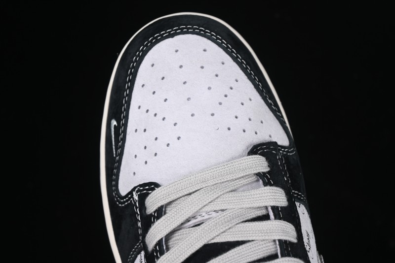Nike SB Dunk Low Stussy Collaboration - Black Grey Pig Leather Anniversary Custom Edition Low-Top Casual Sneakers - XX3168-008