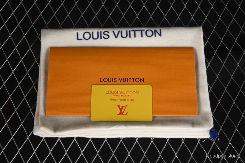 Louis Vuitton Footprint Soccer Low-Top Lifestyle Sneakers Blue - AJF6