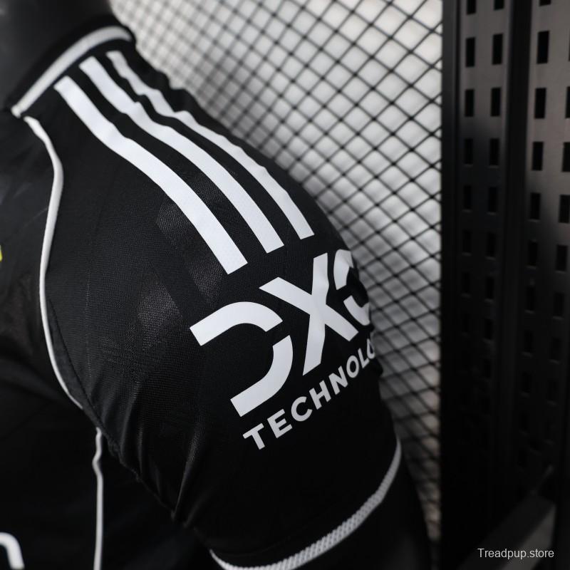 Player Version 25/26 Manchester United  Black Special Jersey