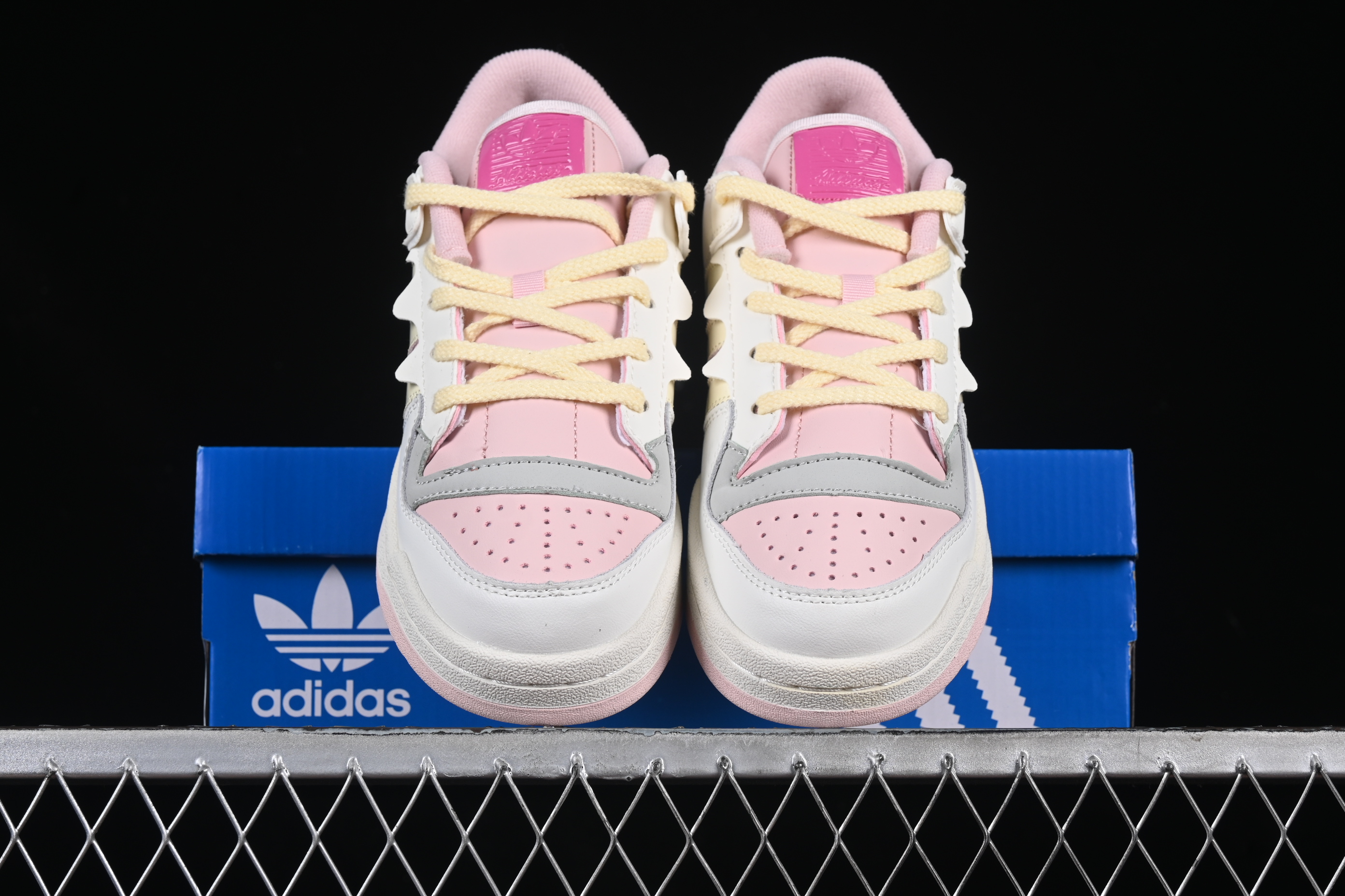 Adidas Forum 84 Low Classic Retro Basketball Shoes - JR8032