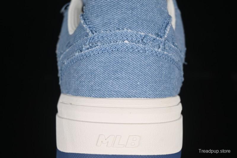 New York Yankees MLB Chunky Liner Lightweight Platform Sneakers with Hook and Loop Closure - 3ASXV015N50BLS