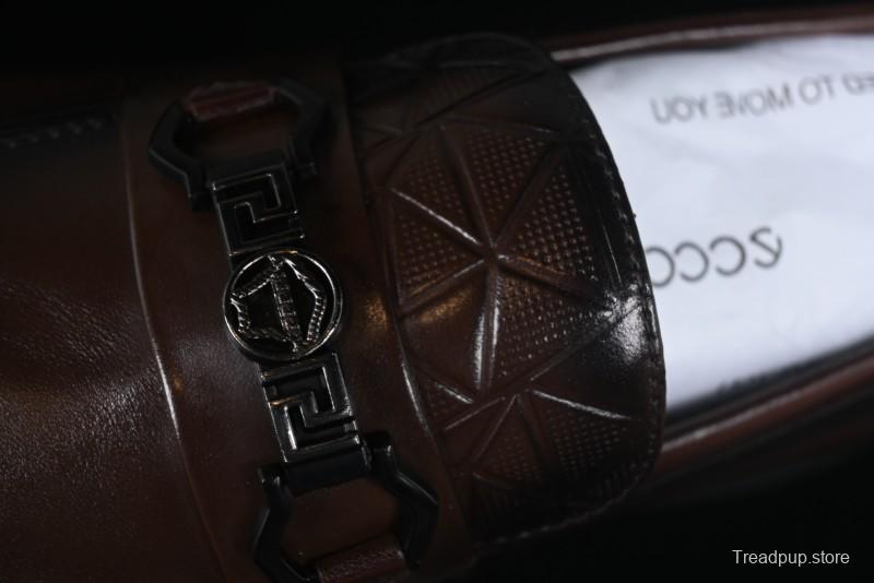 ECCO London Collection Slip-On Business Men's Leather Shoes with Wide Toe Design and Innovative Sole - 61160801002