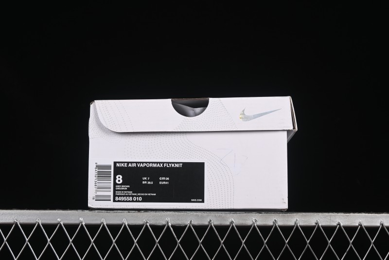 Nike Vapormax Flyknit Breathable Casual Running Shoes with Full-Length Air Cushion - 849558-010
