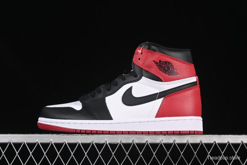 Nike Air Jordan 1 High Retro OG Basketball Shoes with Black Toe Design - 555088-125