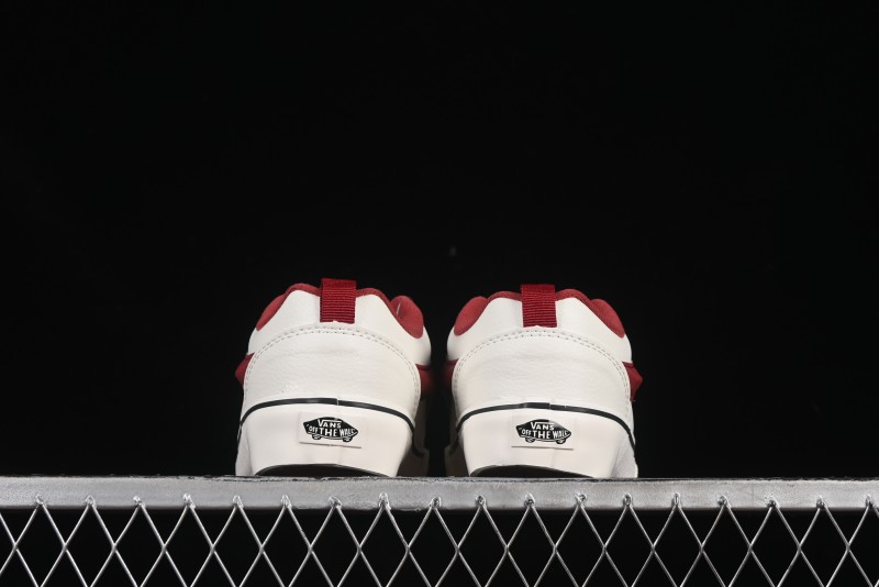 Vans Knu Skool Low-Top Retro Chunky Sneakers - VN0009QCBLE