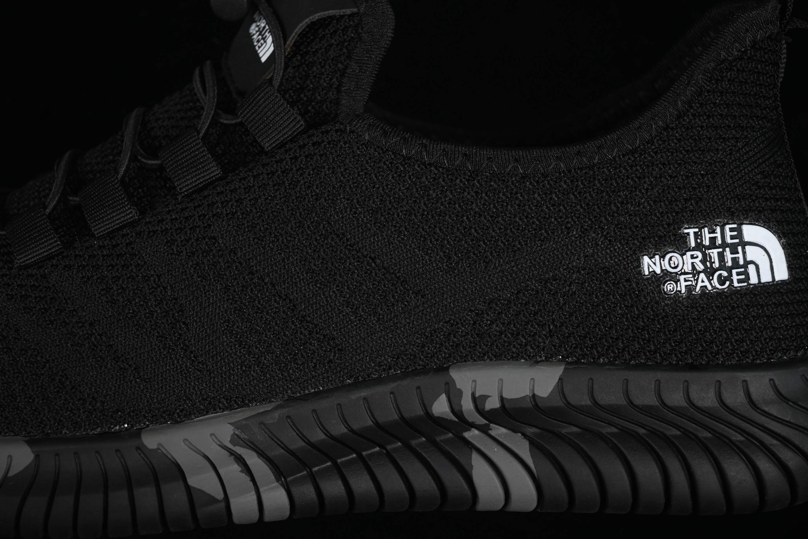 The North Face Comfortable Versatile Slip-Resistant Durable Outdoor Casual Shoes - 8912Black