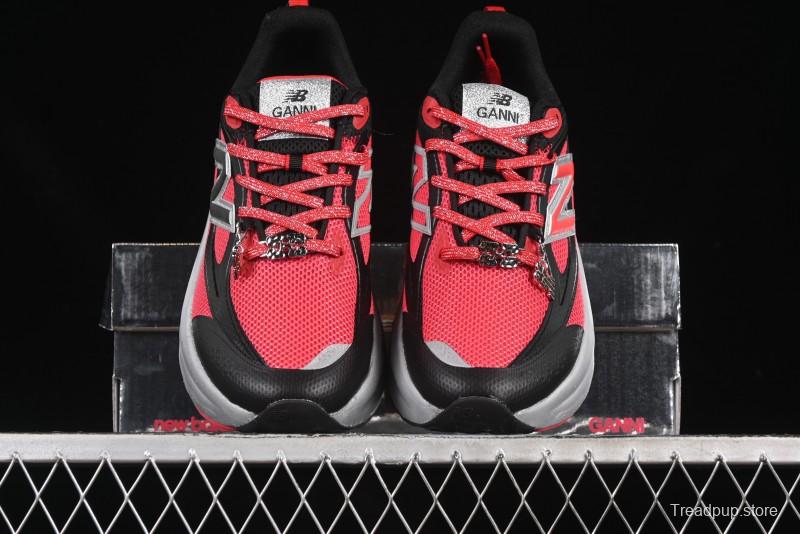 Ganni x New Balance Fresh Foam Trainer UTRNGA Silver Metallic Retro Running Shoes - UTRNGN