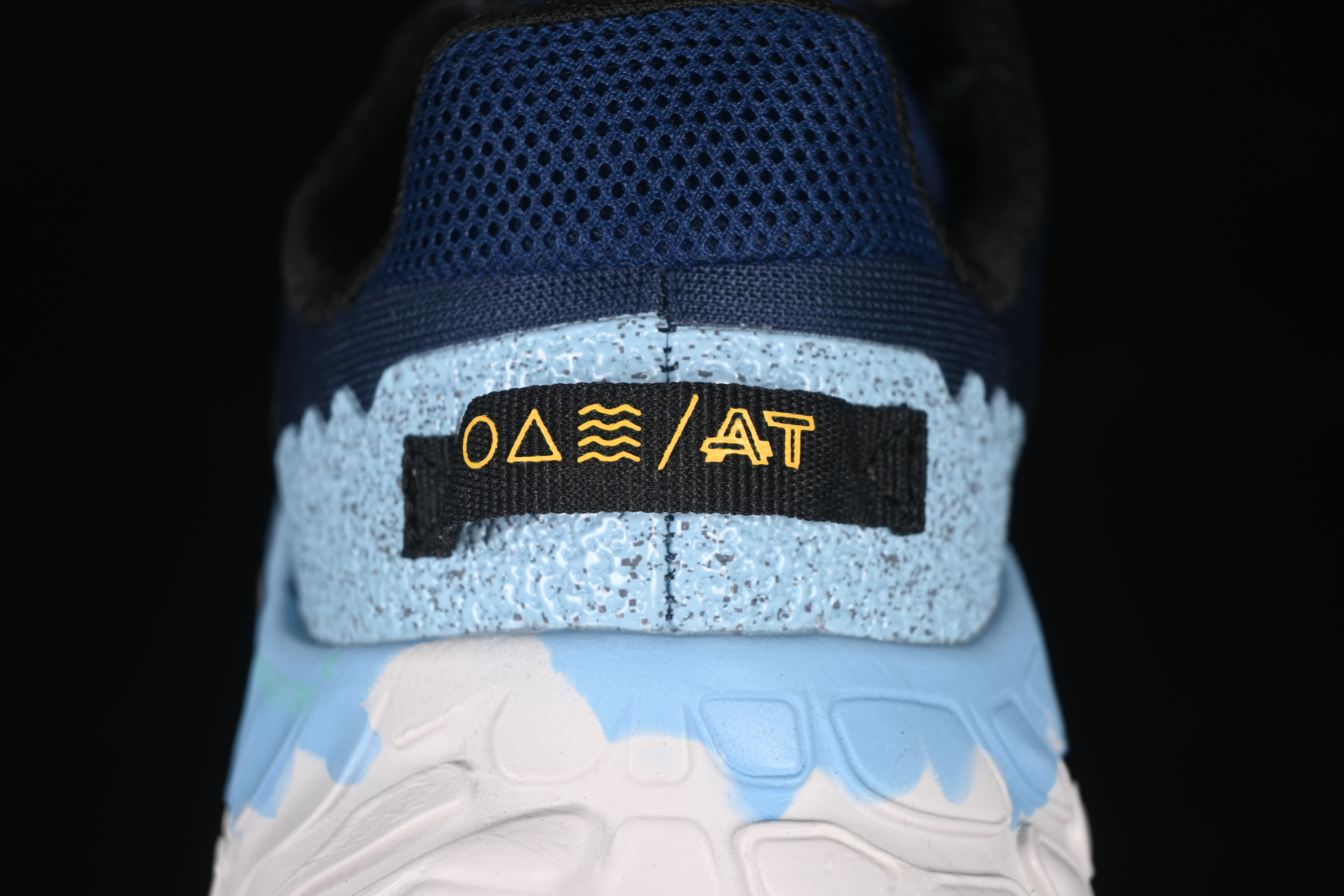 New Balance Fresh Foam X More V3 TDS Low-Top Running Shoes with Durable Anti-Slip Design - MTMORAB3