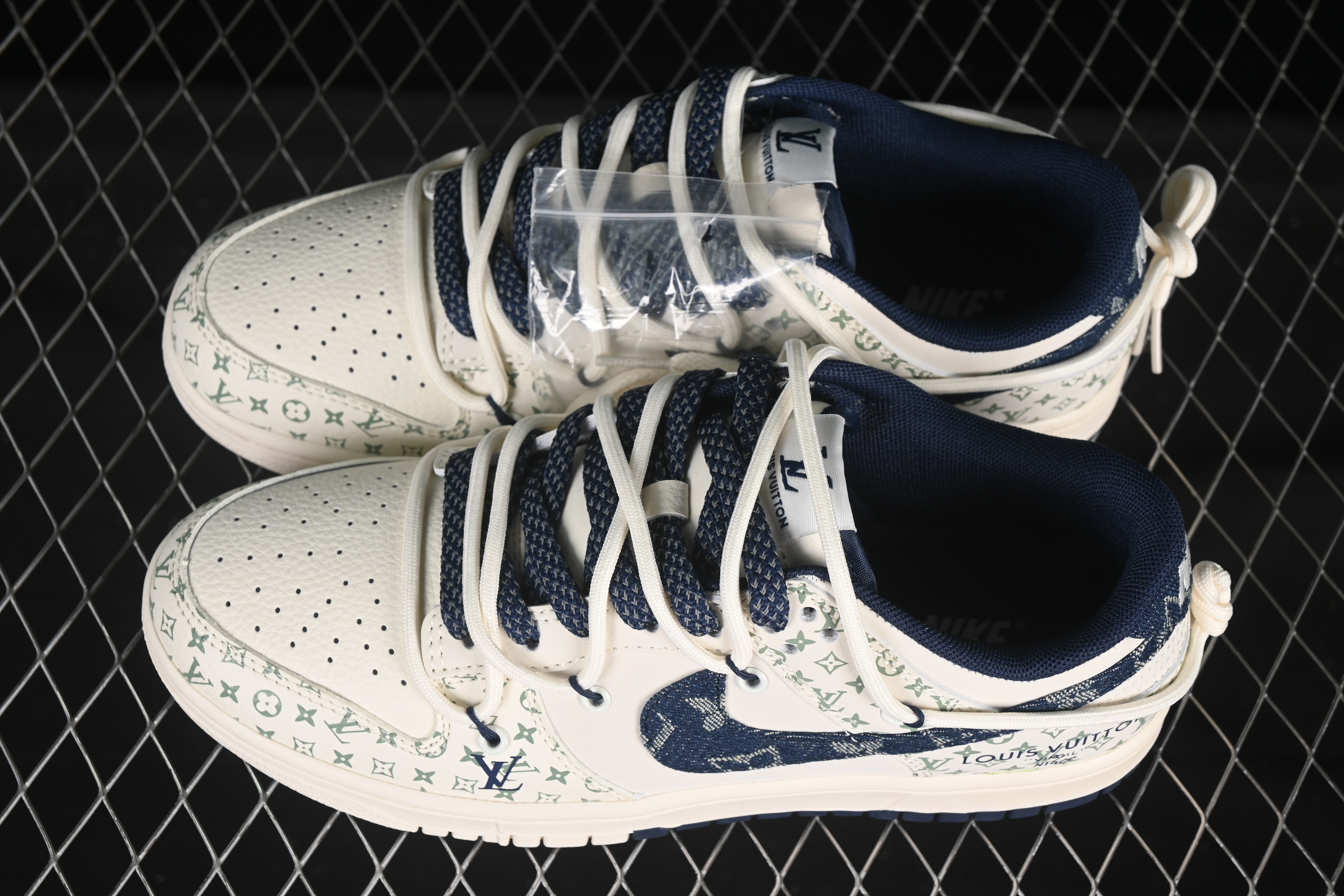Nike SB Dunk Low LV Collaboration Strap Denim Blue Swoosh Anniversary High-End Custom Low-Top Casual Skate Shoes - YX5066-329