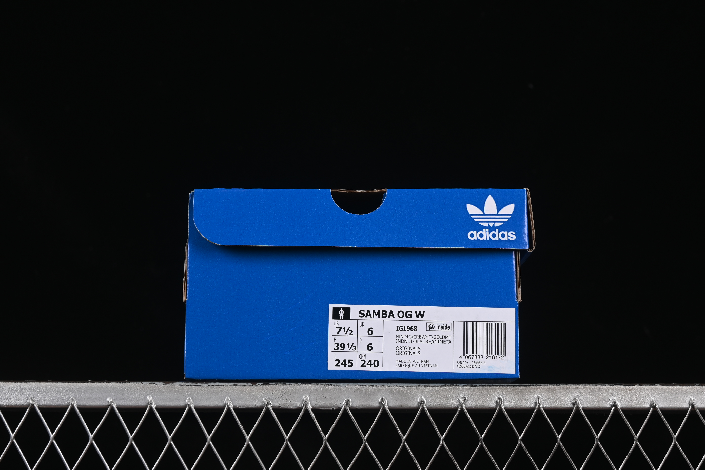 Adidas Originals Samba OG Retro Casual Sneakers - IG1968