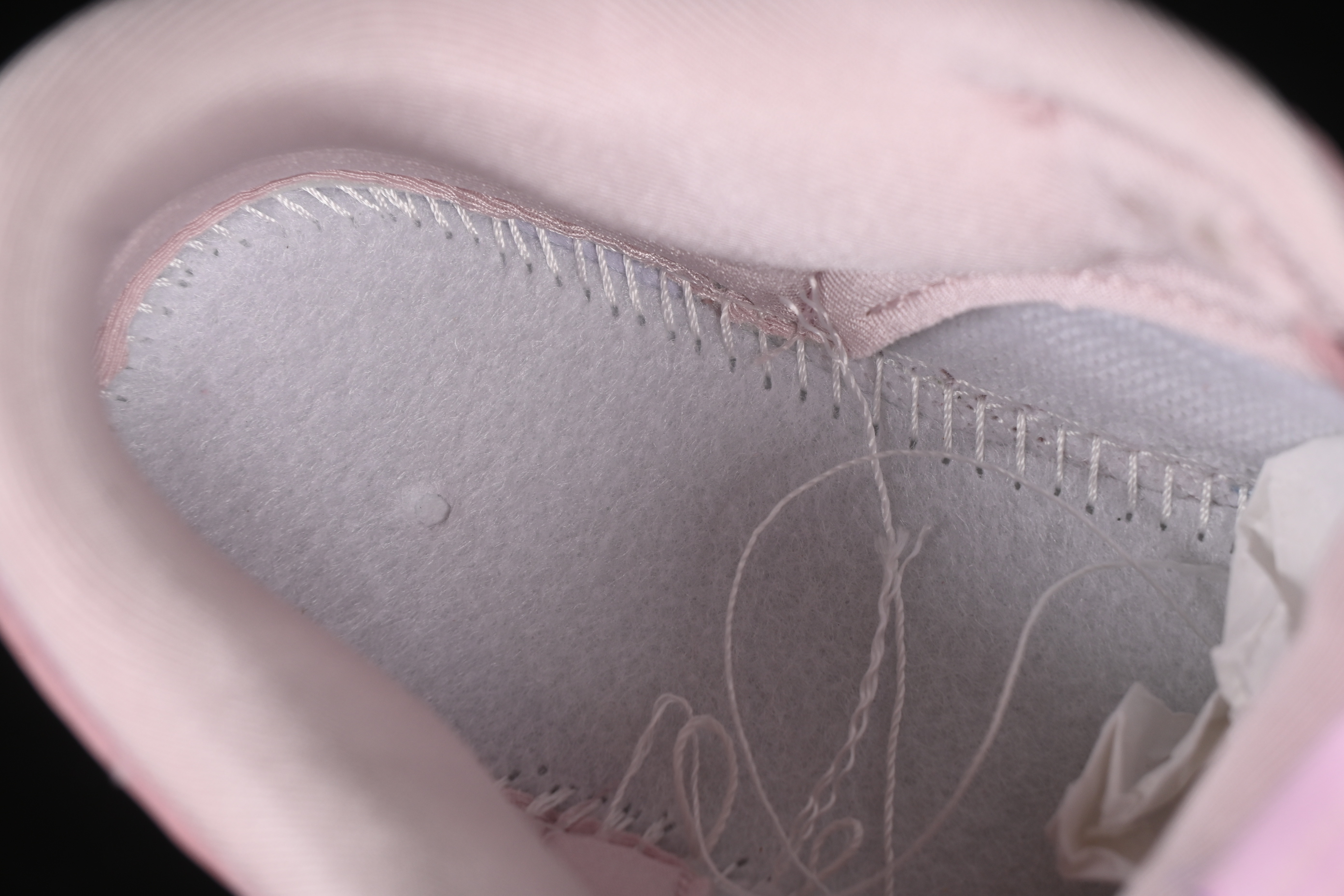 Nike SB Dunk Low Regal Pink Low-Top Casual Skate Shoes with Lace Floral Pattern - HJ5870-600