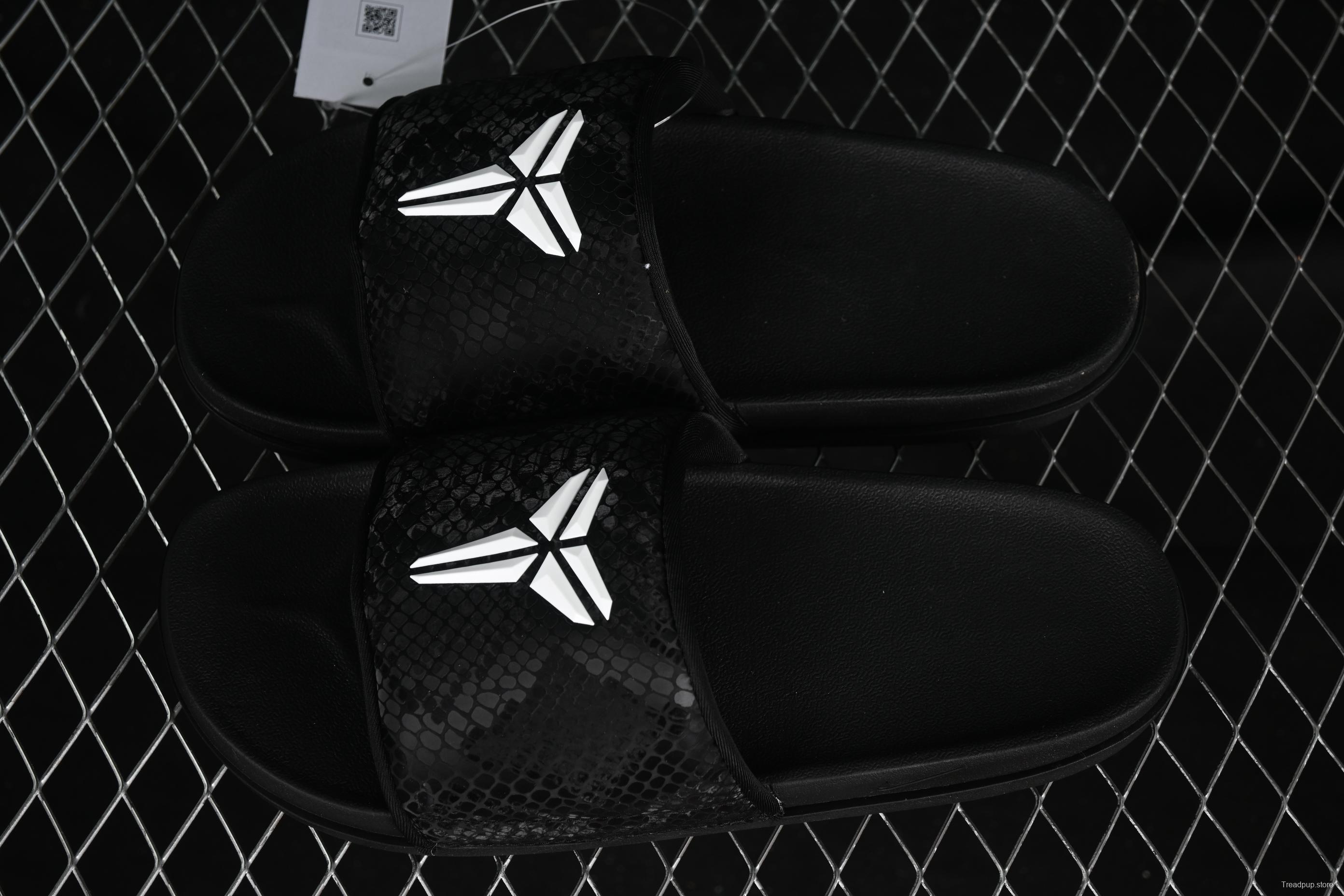 Nike Kobe Offcourt Slide Casual Slides in Pure Black - IF2870-001