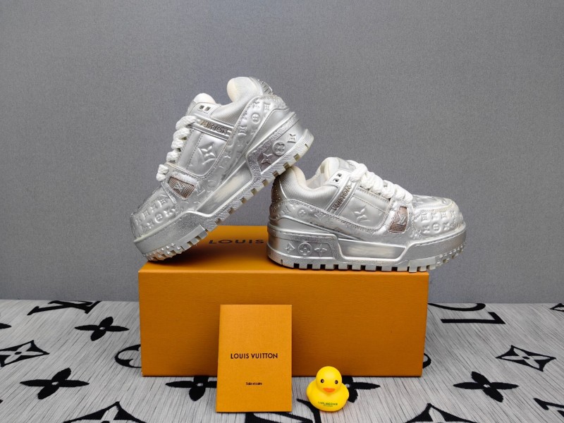2025 Unisex Louis Vuitton Silver Leather LV Trainer
