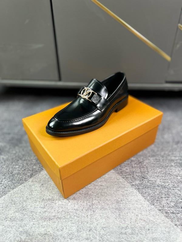 2024 Men Louis Vuitton Black Leather Dress Shoes MJ00290