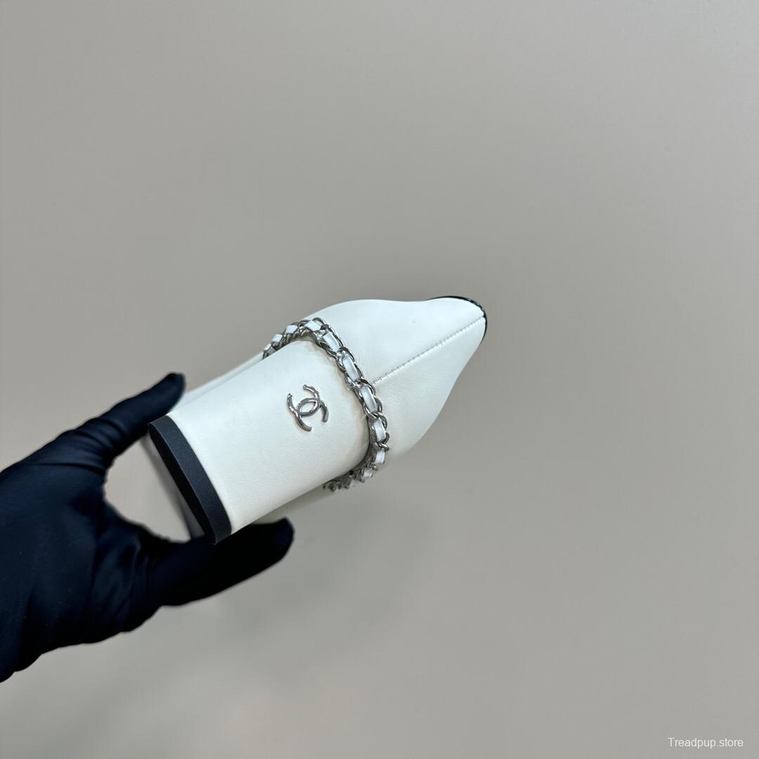 2025 Women Chanel White Black Leather Block Heel Pumps