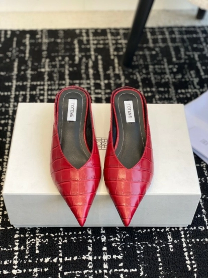 2025 Women Toteme Red Leather Pointed Toe Mule KFY00290