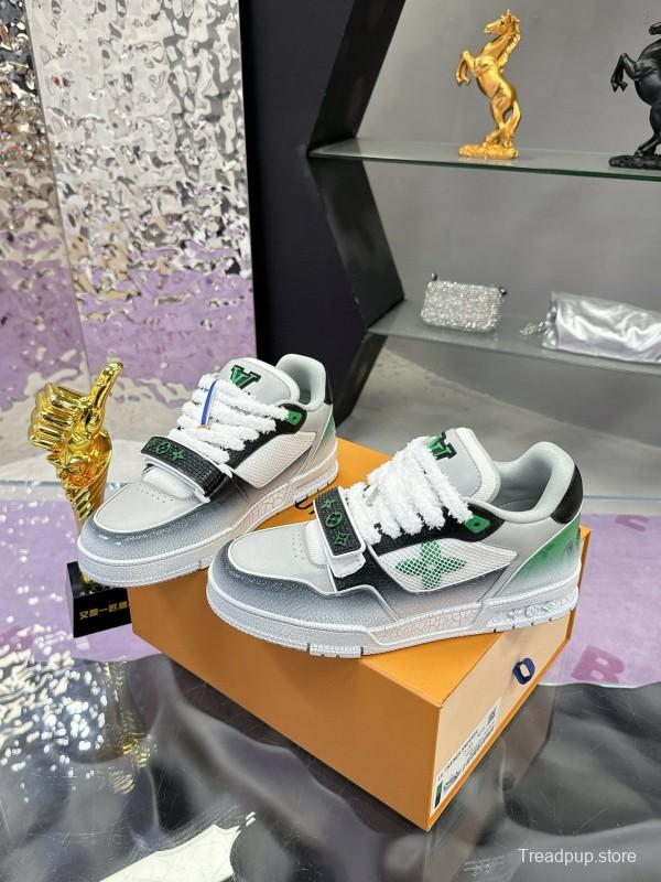 2024 Unisex Louis Vuitton Green White Leather Fabric Plimsolls Waxed Distressed Washed MJ00500