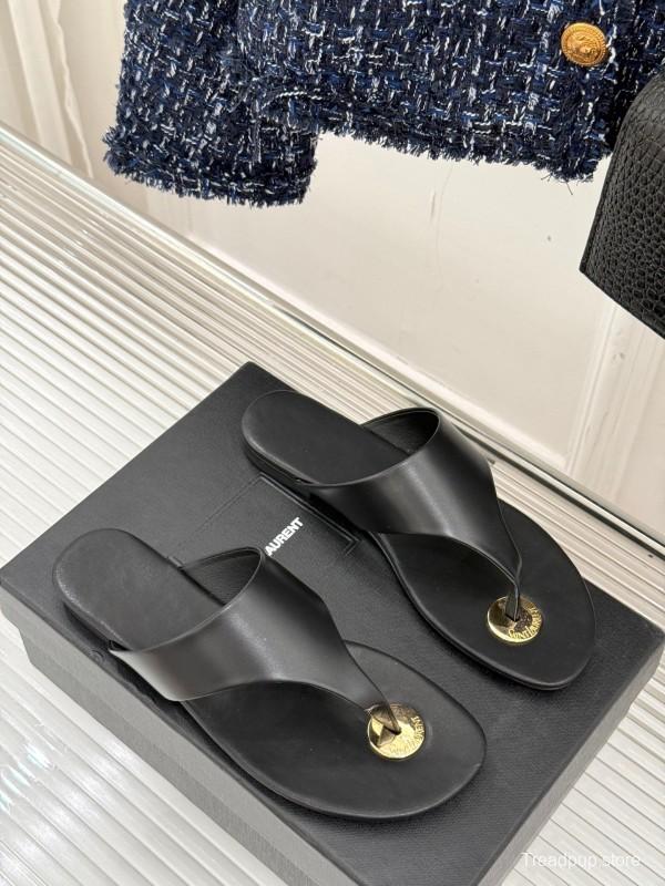 2025 Slippers Yves Saint Laurent Black Leather Slippers KFY00270