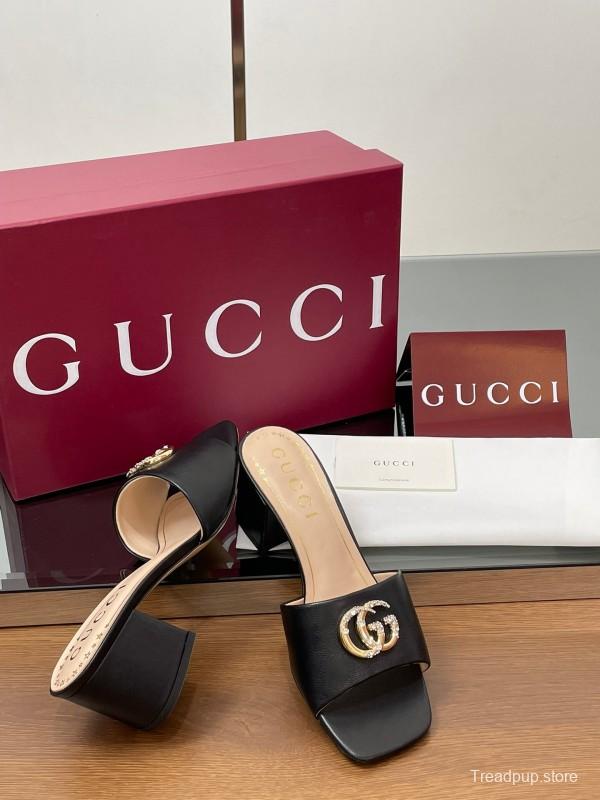 2025 Women Gucci Black Leather Slippers Crystal GG Buckle LY00280