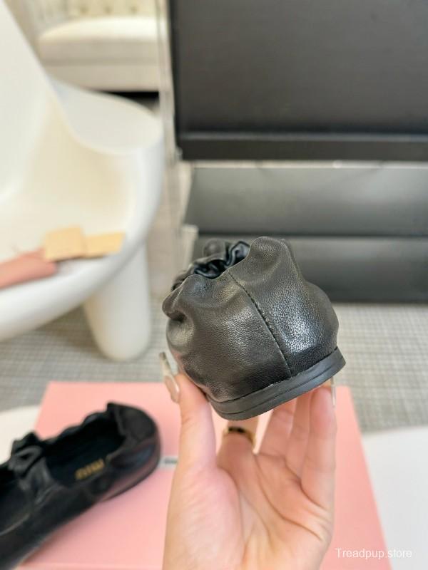 2025 Women Miu Miu Black Leather Ballet Flats
