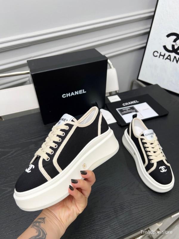 2025 Women Chanel Black White Canvas Sneakers LY00250